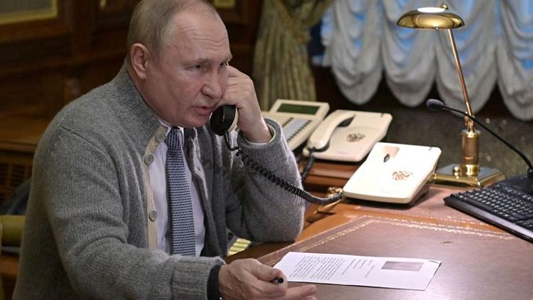 الكرملين: بوتين قال لبايدن إن العقوبات الجديدة تضر بالعلاقات الأمريكية الروسية