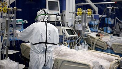 بلغاريا تسجل أولى حالات الإصابة بمتحور أوميكرون