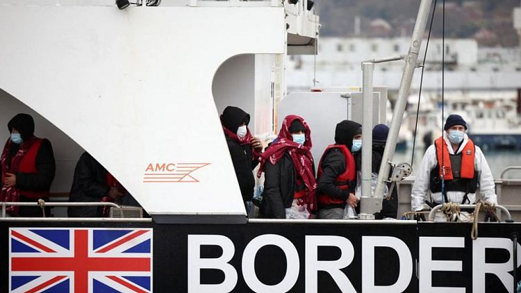 UK targets scientific ways to determine asylum seekers' age