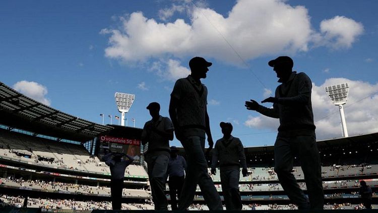 Cricket-Rain delays start of day three of fourth Ashes test