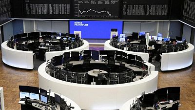 Las bolsas europeas abren con cautela a la espera de datos de la eurozona y de EEUU