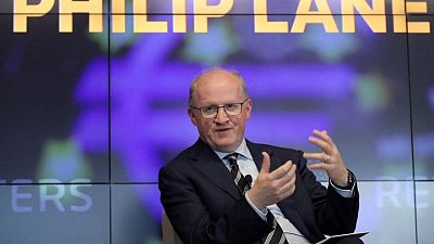 La inflación caerá este año, pero estaría por encima de lo que quiere el BCE: Lane