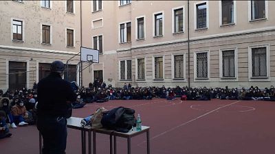 Prima occupazione 2022 contro politiche governo e clima interno Prima occupazione 2022 contro politiche governo e clima interno