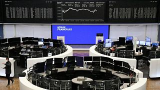 Las bolsas europeas suben alentadas por los comentarios de Powell