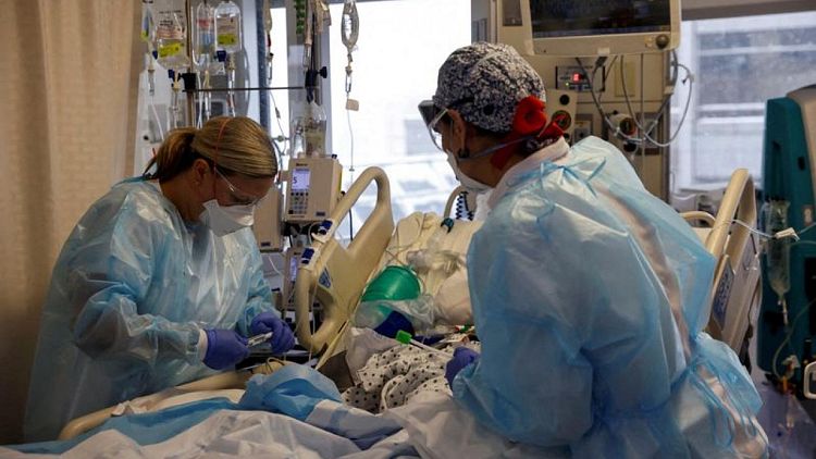 EEUU destina 1.000 trabajadores sanitarios del ejército a hospitales -Casa Blanca