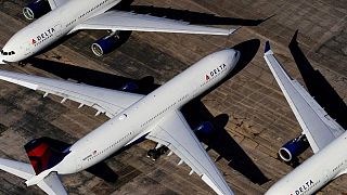 Delta Air advierte de pérdidas en actual trimestre debido a ómicron