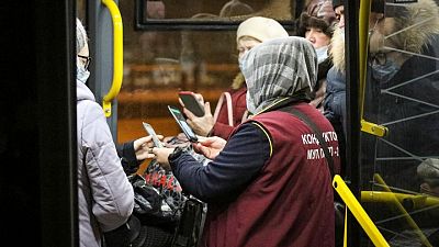 Russia postpones second reading of draft law for COVID-19 QR codes Russia postpones second reading of draft law for COVID-19 QR codes