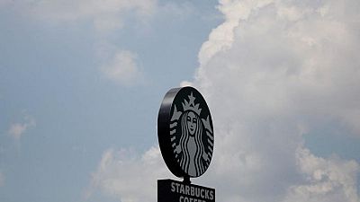 Starbucks expands delivery services in China to Meituan's platform