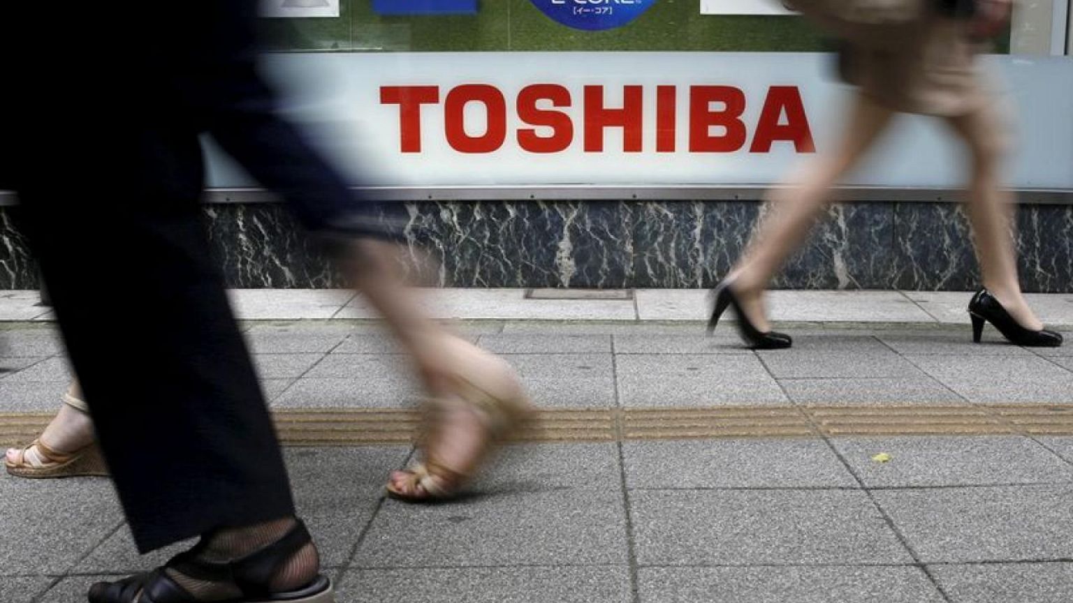 US hedge fund Farallon calls on Toshiba to get two-thirds of shareholders to back break-up