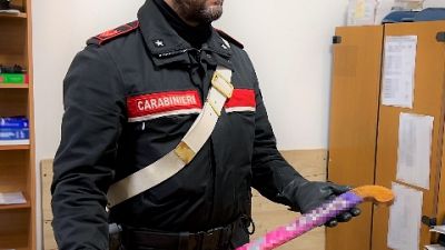 A Bologna, il bambino ha chiamato i carabinieri
