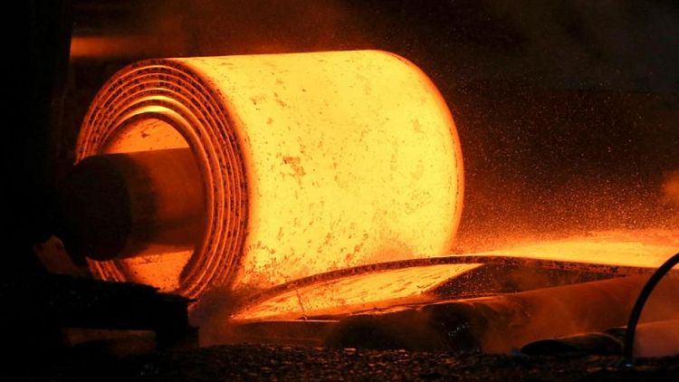 EEUU y Reino Unido inician conversaciones para resolver disputa sobre acero y aluminio