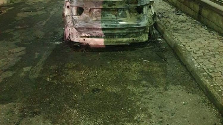 Completamente distrutta vettura assessore Monte Sant'Angelo
