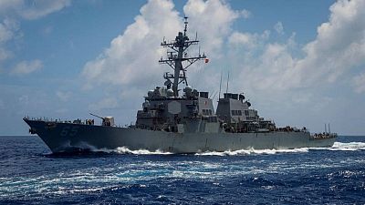 China dice que ha dado un aviso a un buque de guerra estadounidense en el mar de China Meridional