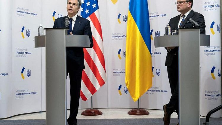 أمريكا تسمح لدول البلطيق بإرسال أسلحة أمريكية الصنع إلى أوكرانيا