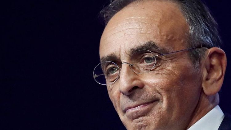 Defection of Le Pen ally rallies Zemmour's presidential bid