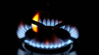 Shell, UK regulators revive talks on North Sea gas field development