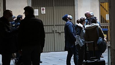Nuovi accertamenti tecnici polizia nel palazzo di via Milano