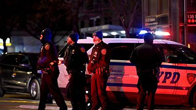 مقتل شرطي بمدينة نيويورك بعد بلاغ عن عنف أسري