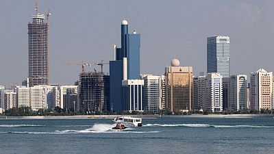 الإمارات تعترض هجوما حوثيا والسعودية تعلن إصابة اثنين في سقوط صاروخ