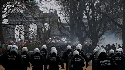 Brussels police fire water cannon, tear gas during COVID curbs protest
