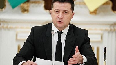 رئيس أوكرانيا يدعو مواطنيه للهدوء بشأن التهديد الروسي رئيس أوكرانيا يدعو مواطنيه للهدوء بشأن التهديد الروسي
