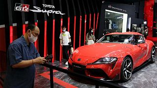 Toyota continúa el mayor vendedor de coches del mundo, amplía su ventaja sobre VW