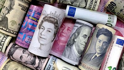 Dólar se encamina a mayor subida semanal en 7 meses por apuestas sobre tasas