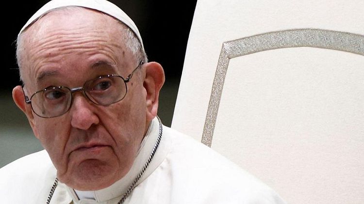 البابا فرنسيس: الأخبار الملفقة والتضليل بشأن كوفيد انتهاك لحقوق الإنسان