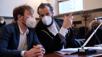 Il deputato tedesco Baer resta comunque imputato Il deputato tedesco Baer resta comunque imputato