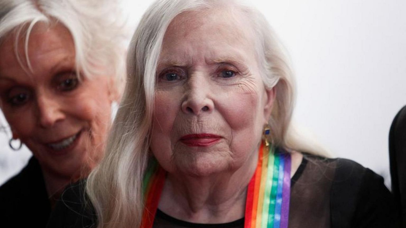 Joni Mitchell removes music from Spotify over vaccine misinformation