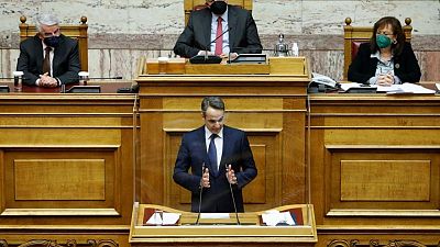 Greek PM survives censure motion tabled over snowstorm Greek PM survives censure motion tabled over snowstorm