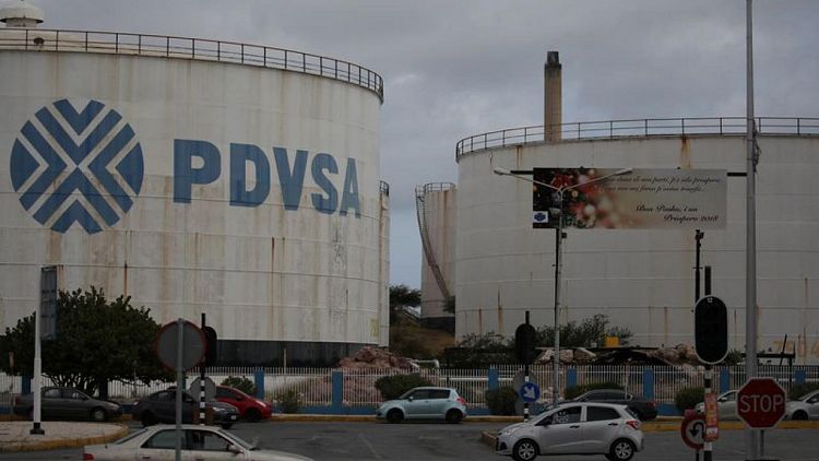 Tanquero iraní descargará 2 millones de barriles de condensado en Venezuela: documento