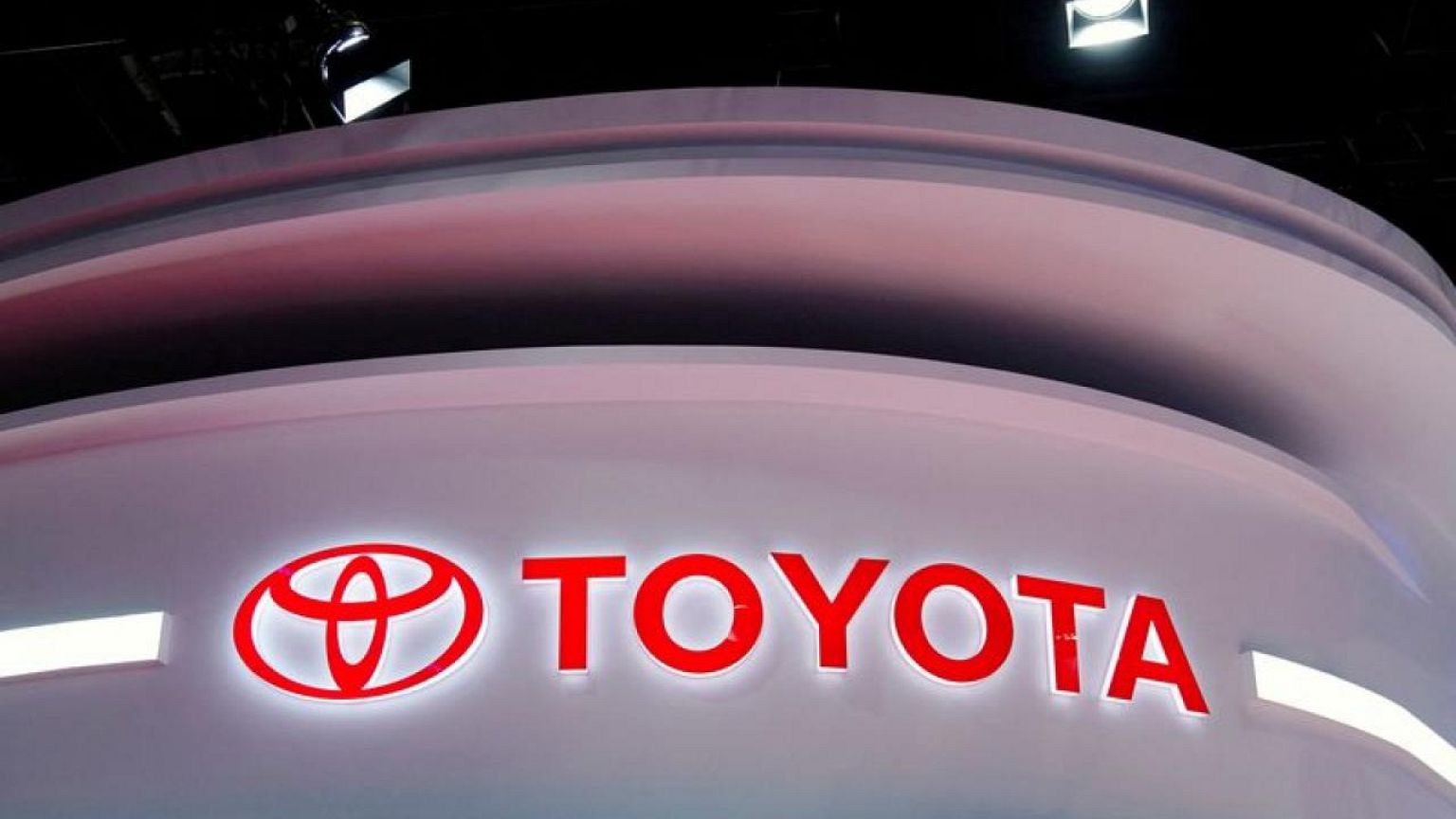 Telecoms firms seek patent fees from Toyota, others for connected cars -media