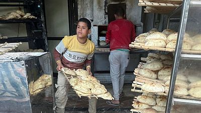Egypt eyes bread subsidy overhaul as global inflation bites Egypt eyes bread subsidy overhaul as global inflation bites