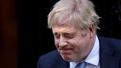 Acosado por los escándalos, Boris Johnson lucha por apuntalar su autoridad
