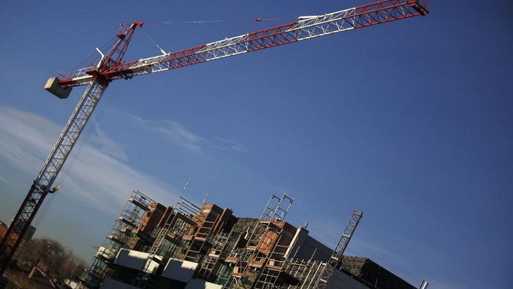 El uso de cemento en España supera los niveles prepandémicos con el repunte de la construcción