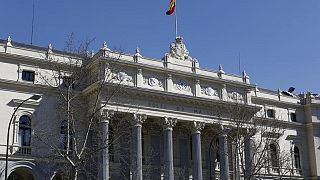 La bolsa española retrocede ante el bache económico en China