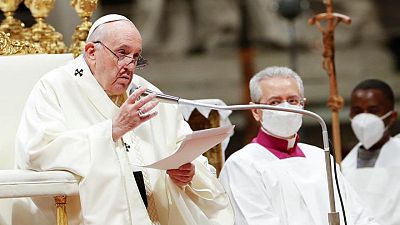 El Papa dice que la mutilación genital femenina afrenta la dignidad y debe terminar