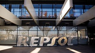 Repsol sólo venderá una participación en sus renovables al socio adecuado -Imaz