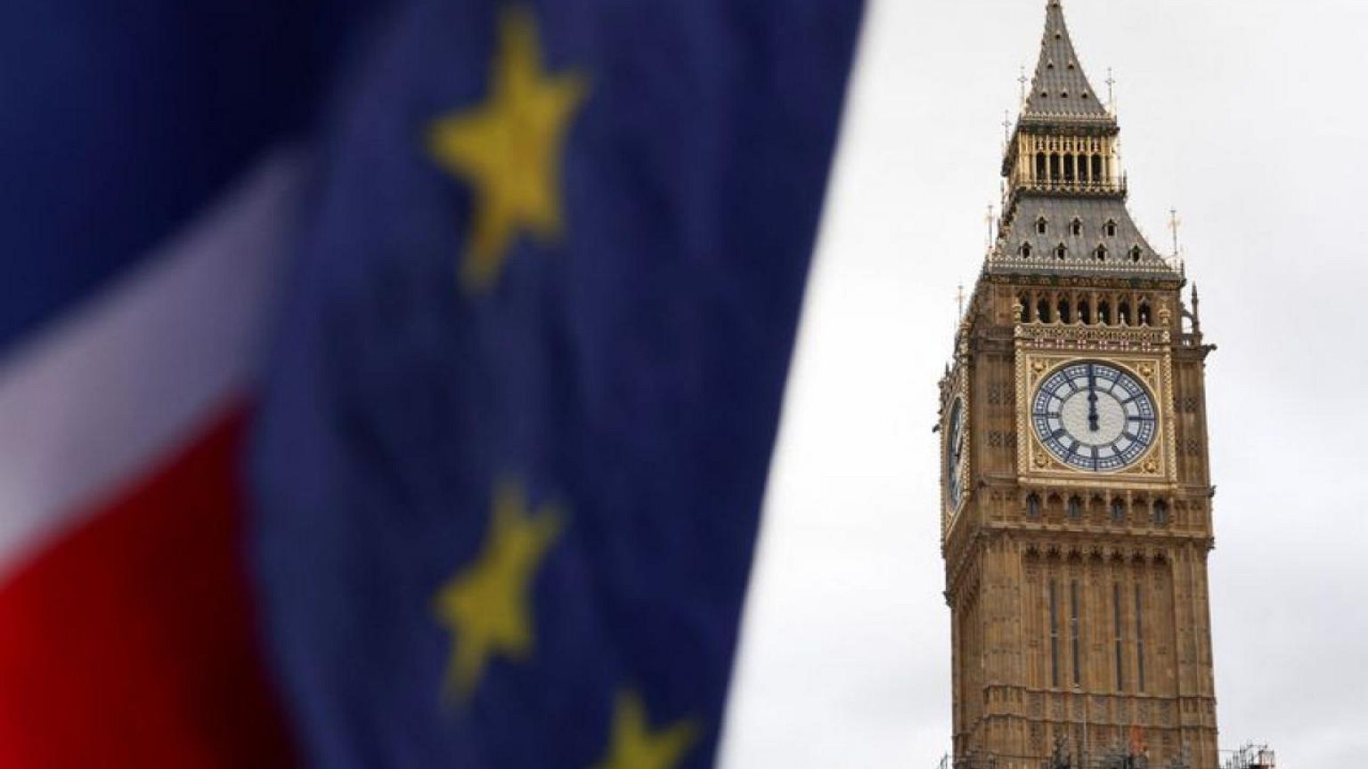 Londres quiere avances rápidos en el protocolo de Irlanda del Norte con la UE -fuente