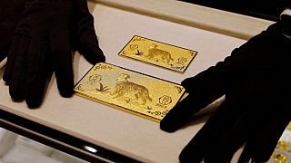 الذهب حبيس نطاق ضيق قبيل صدور بيانات التضخم الأمريكية