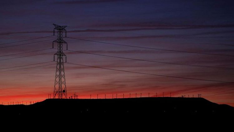 Los costes de la energía elevan los precios industriales españoles un 35,7% en enero