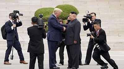 Trump dice que está en contacto con Kim Jong Un: libro
