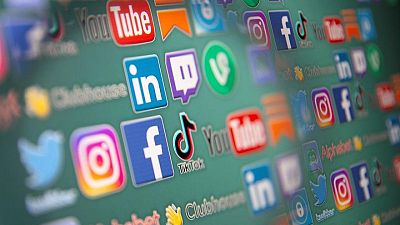 U.S. lawmakers introduce bipartisan bill to address social media addiction