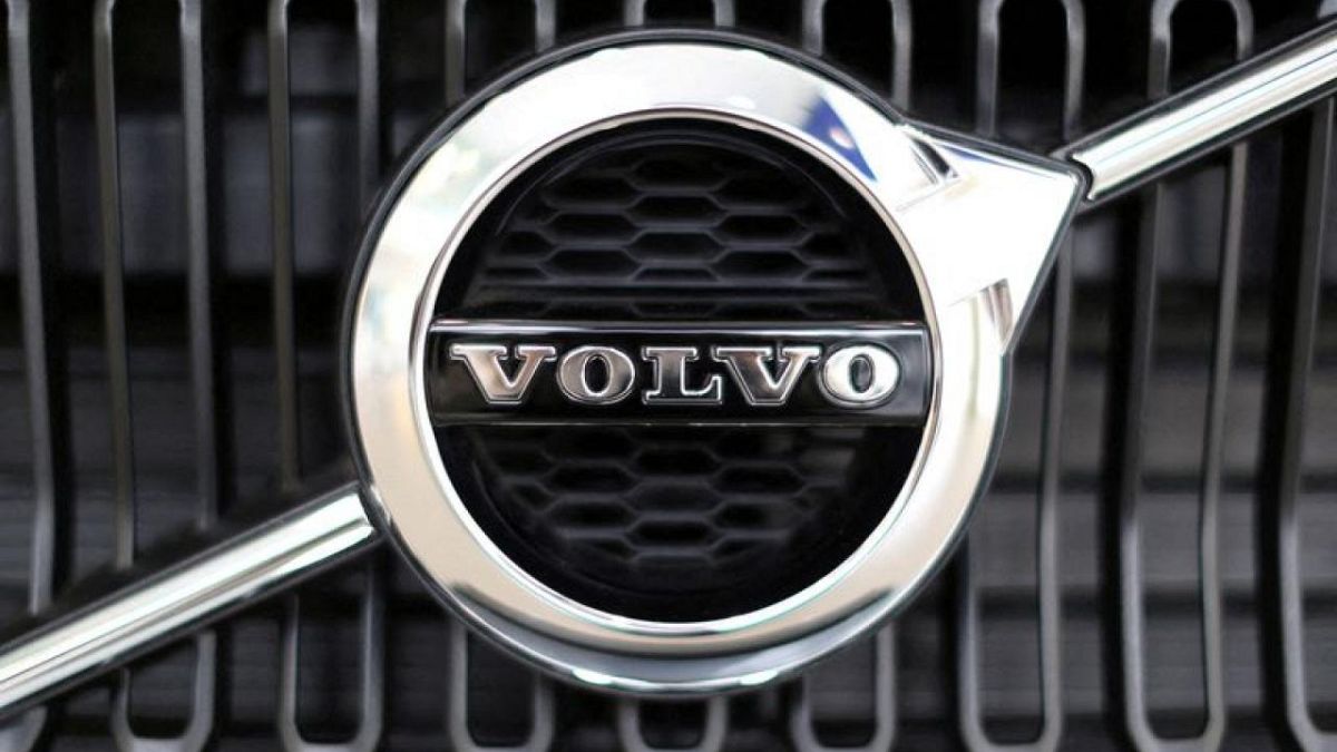 Volvo Cars Warns Supply Chain Woes Could Remain As Profit Lags ...