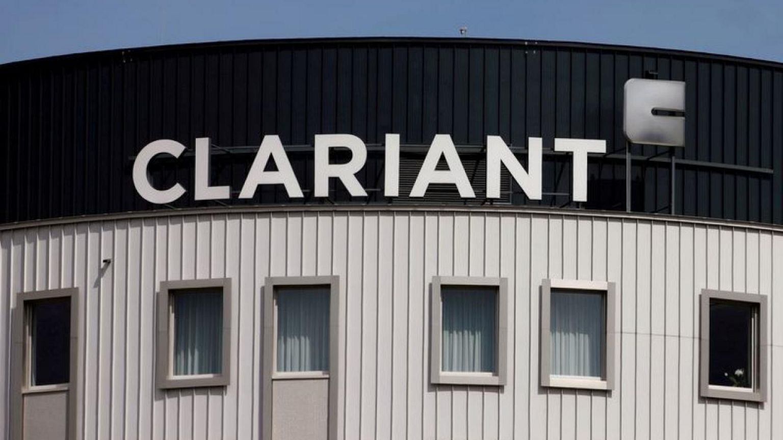 Swiss exchange Six opens probe into Clariant