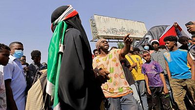 مسعفون: مقتل اثنين من المتظاهرين خلال احتجاجات مناهضة للانقلاب في السودان مسعفون: مقتل اثنين من المتظاهرين خلال احتجاجات مناهضة للانقلاب في السودان