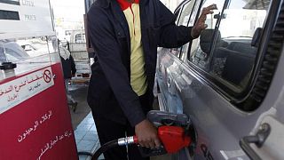 مصحح-اليمن يرفع أسعار البنزين مجددا بنحو 11.86%