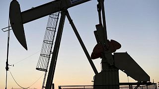Una revisión de demanda de la AIE confirma un mercado petrolero más ajustado