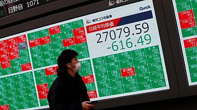 أسهم اليابان تغلق مرتفعة بفضل أرباح إيجابية للشركات وتويوتا تتراجع